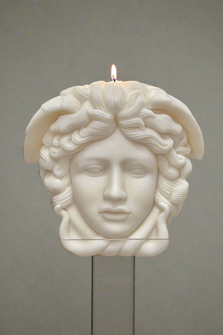 MedusaV Candle - Soleil Candle Collections