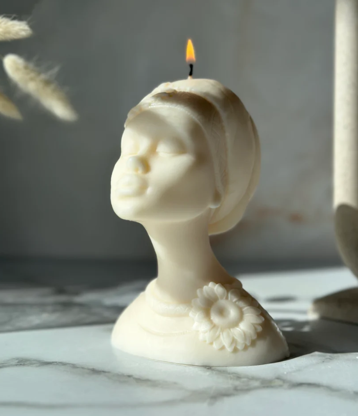 Nigerian Queen Candle - Soleil Candle Collections