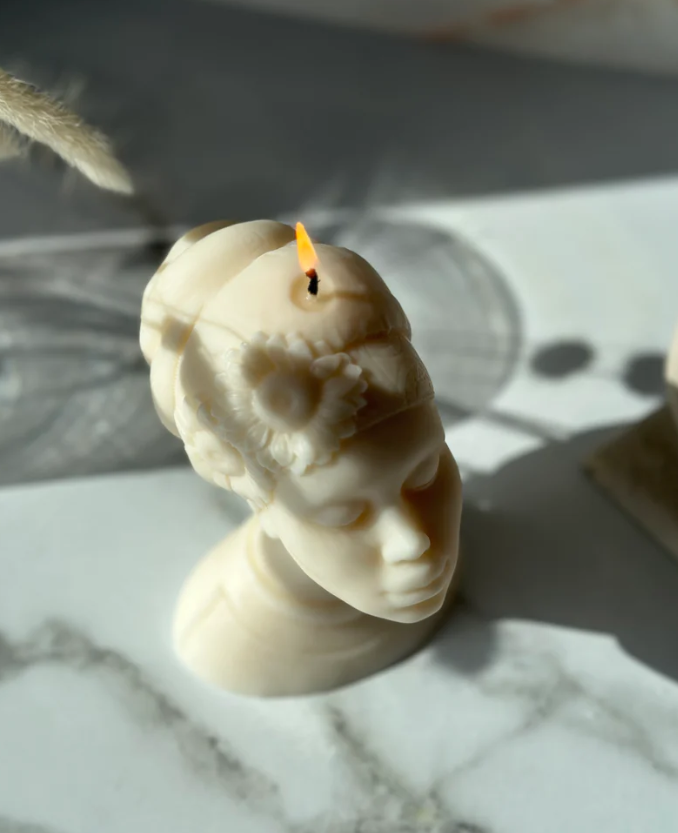 Nigerian Queen Candle - Soleil Candle Collections